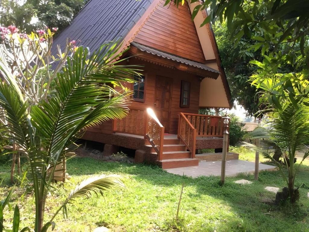 Himawari Restaurant And Cottage Ban Nong Hin  Exterior photo